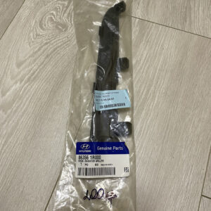 Ришітка радіатору Hyundai 863561R000