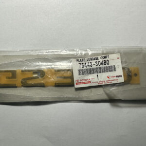 Емблема кришки багажника Lexus GS300 75443-30480
