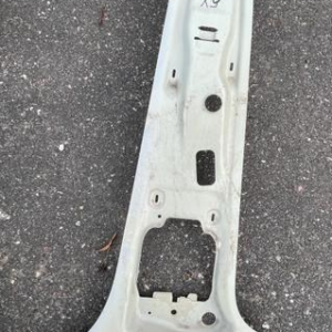 Підсилювач внутрішній лівий WV Jetta 5C6809223A