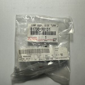 8173030131 Повторювач крила Toyota