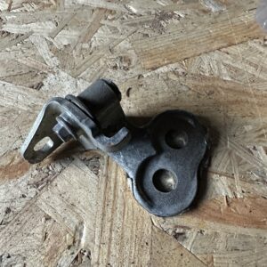 1781674 петля дверей передня нижня ford focus 3
